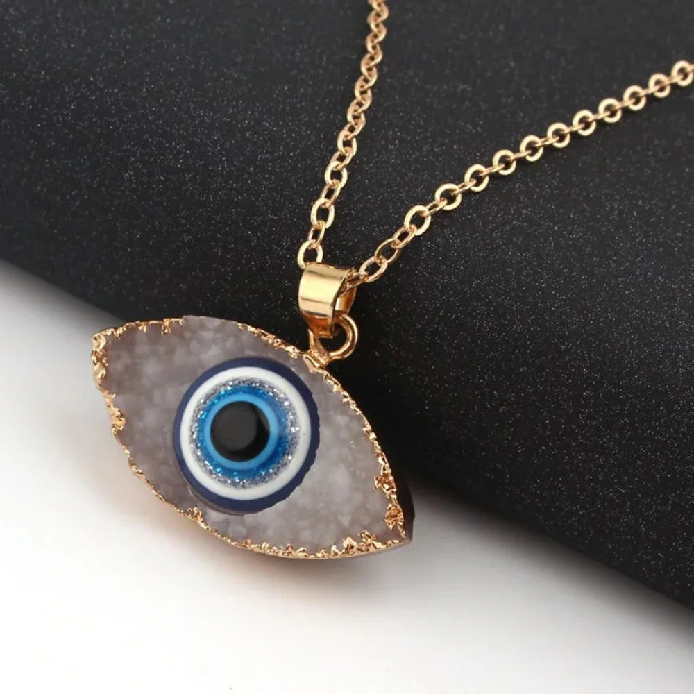 Make A Wish Vintage Evil Eye Pendant Necklace For Women Gold - Picture 1 of 6